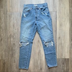 FOREVER 21 Distressed Jeans